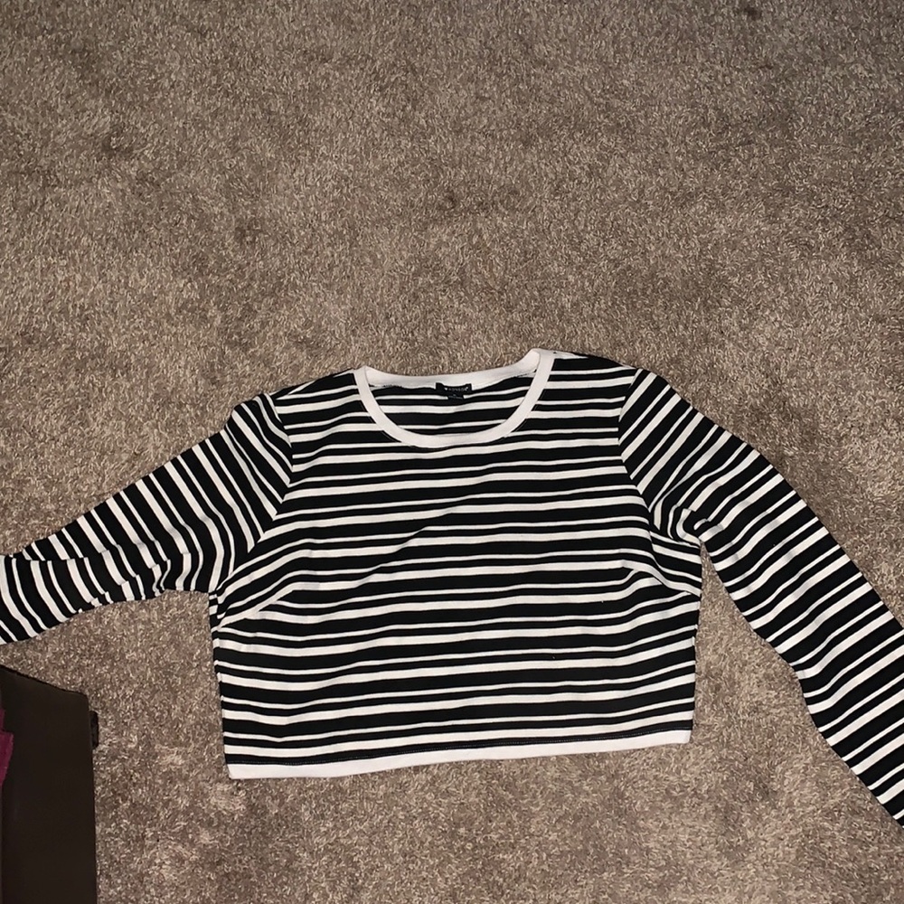 I ❤️RONSON long sleeve crop top